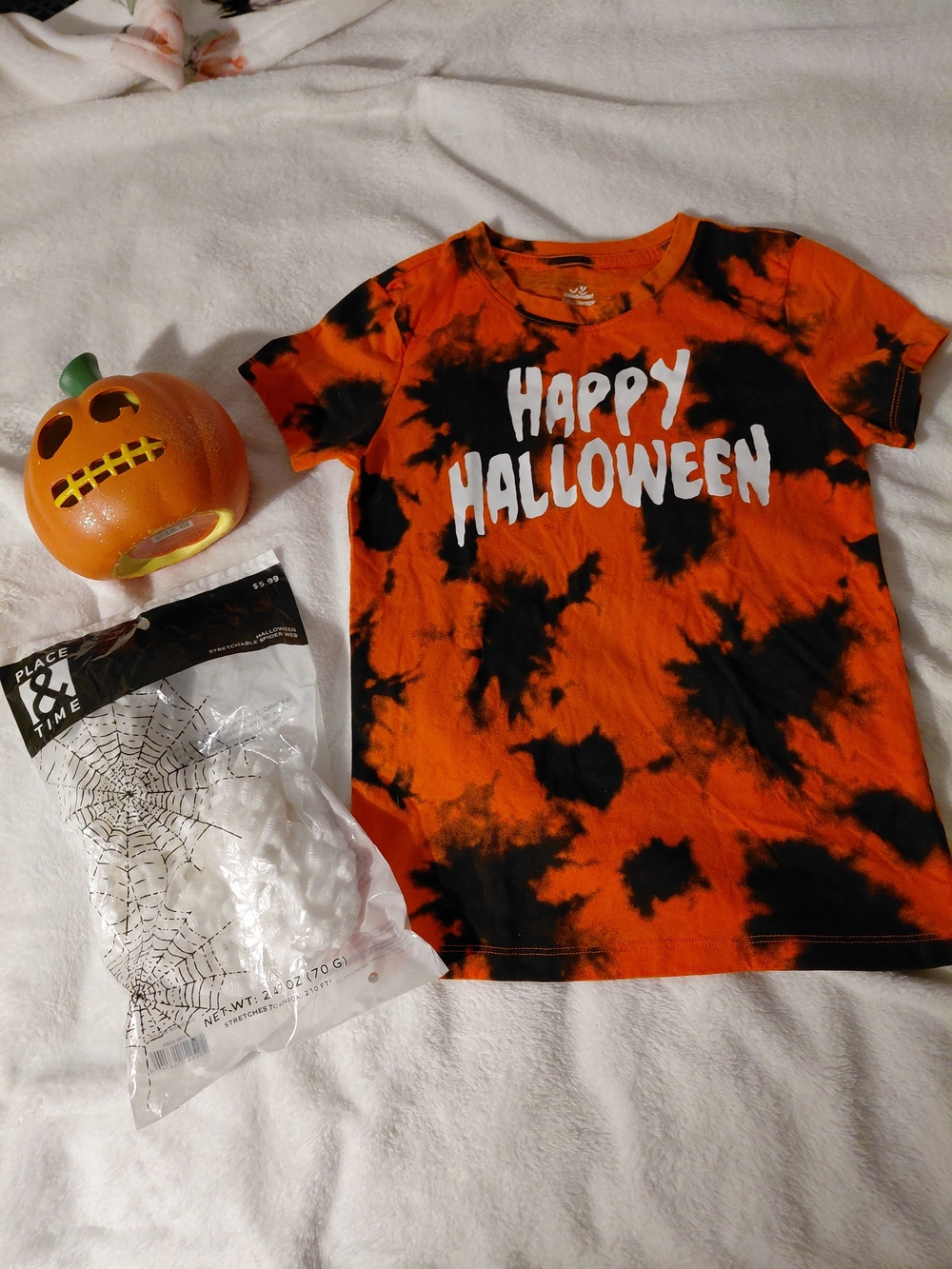 Celebrate Kid's Halloween T-shirt, New Fake Spider Web & Free Ceramic Pumpkin
